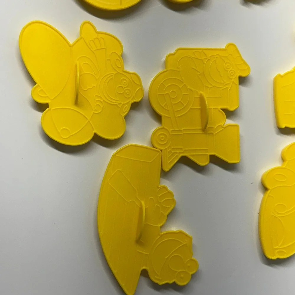 Wilton Sesame‎ Street Going Places 8 Cookie Cutters Elmo Big Bird Cookie Baking